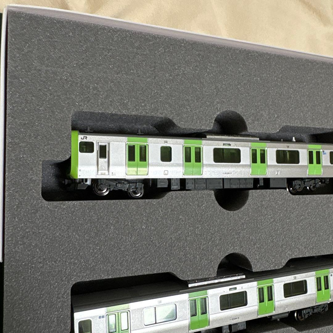 KATO Nゲージ 鉄道模型 11両編成 E235系山手線