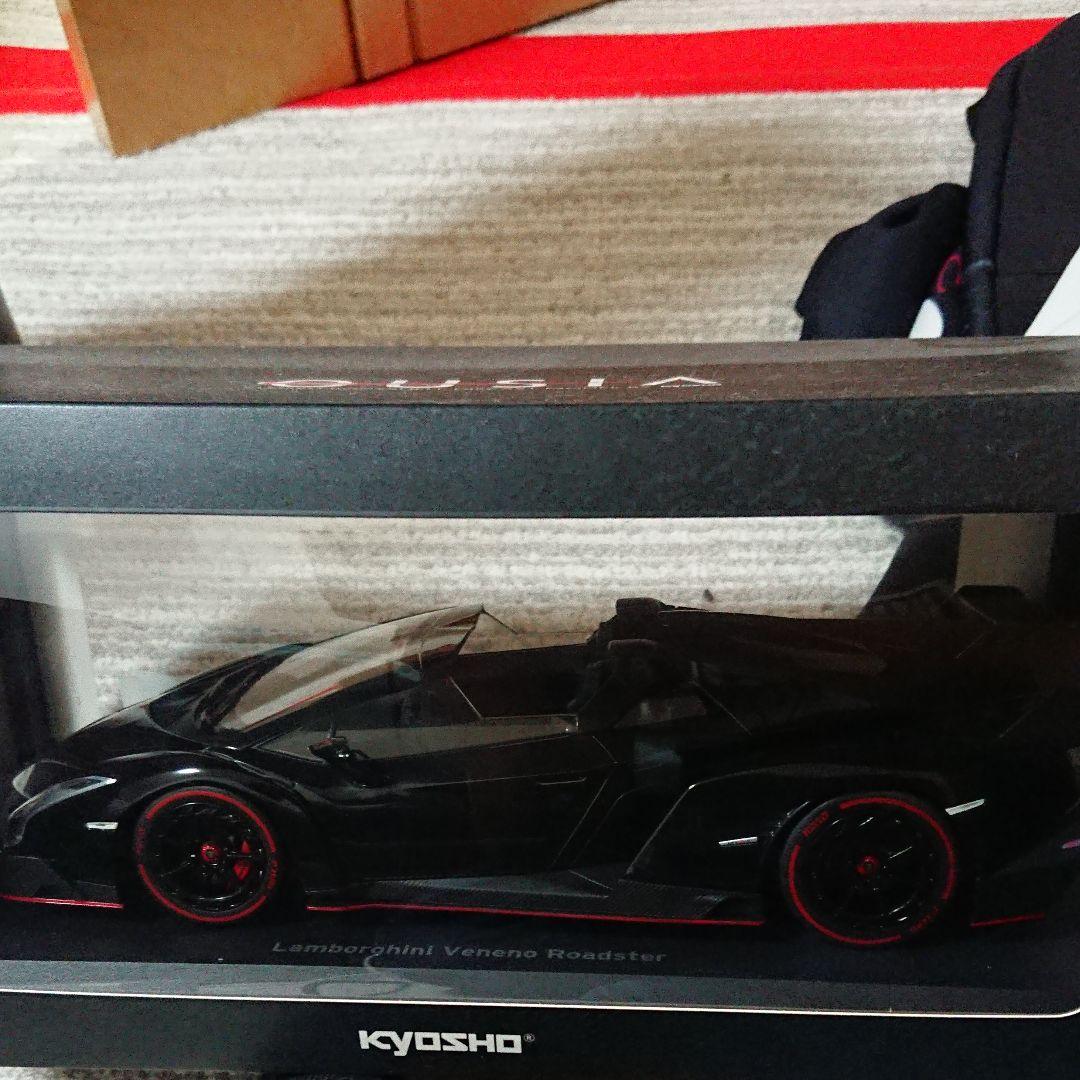 1/43 ミニカー 京商ランボルギーニヴェネーノロードスターブラック