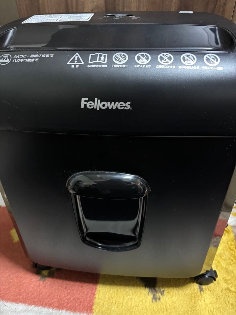 Fellowes シュレッダー 16MC 黒