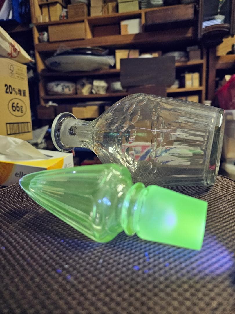 大正から戦前 ウランガラス デキャンタ カットガラス