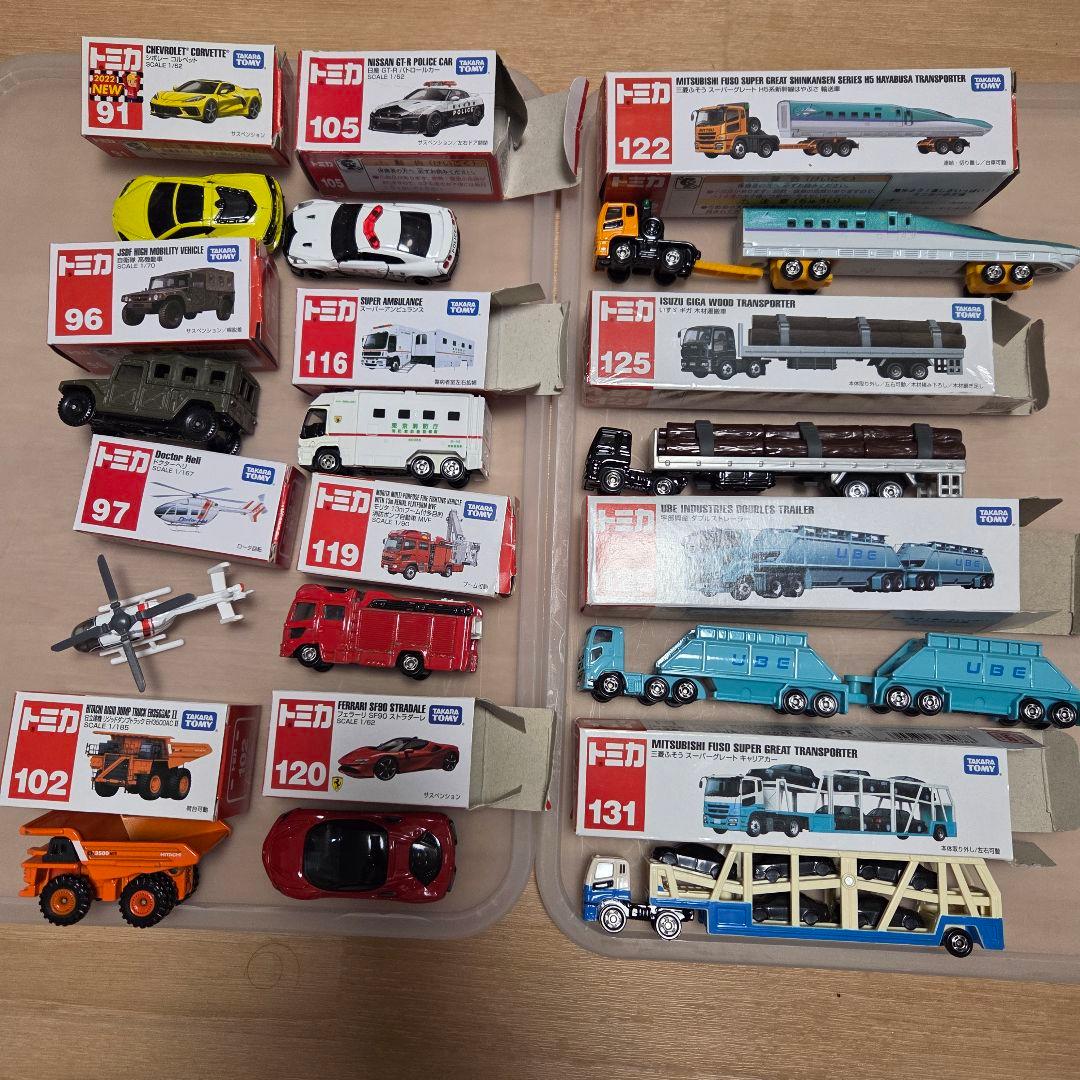 【まとめ売り】トミカ53台＋変形ポリスステーション ミニカー