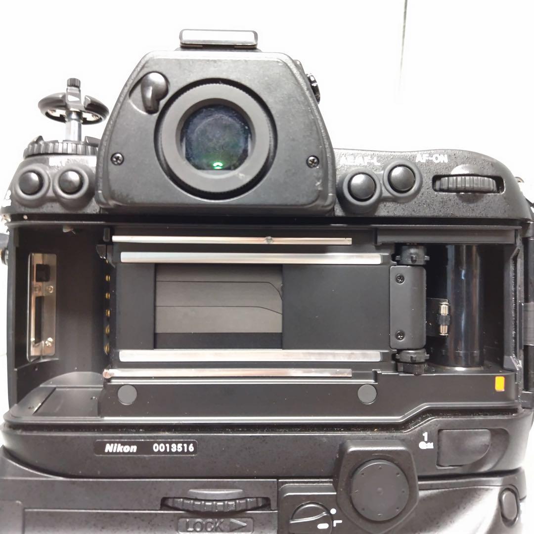 Nikon F6、SB-910、レンズ、MB-40、EN-EL4a、MH-21等