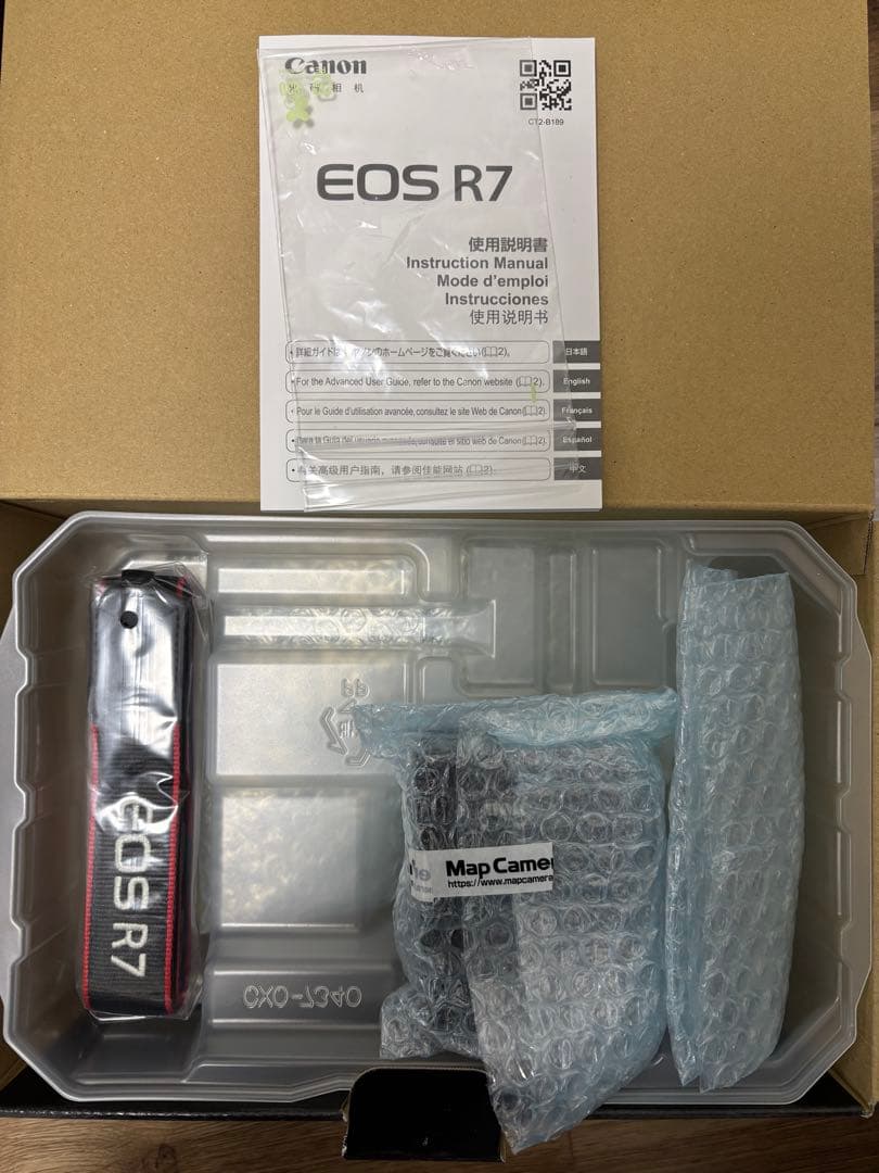 【中古】Canon EOS R7 本体 取扱説明書付き