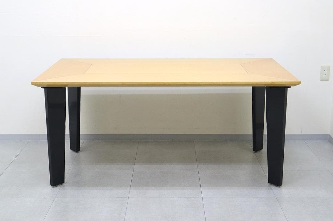 IDC大塚家具 スプレンダー 最高級 バーズアイ メープル ダイニング テーブル