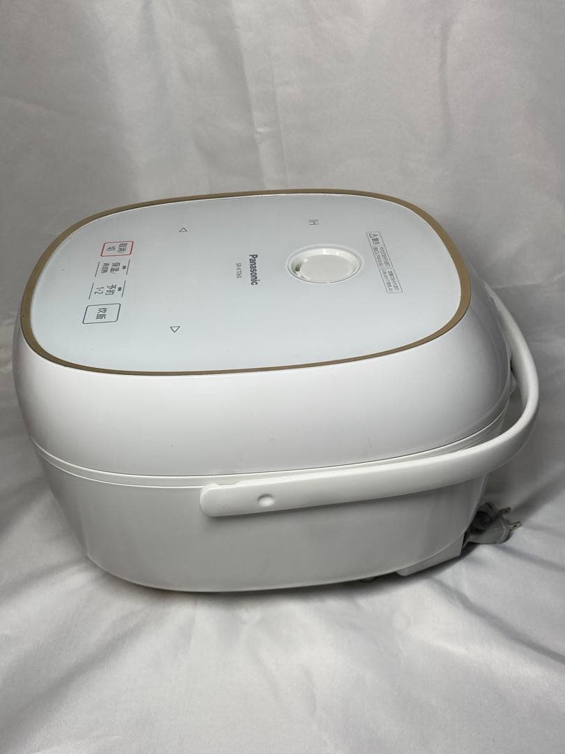 iroha様　Panasonic 炊飯器3号炊き　2024年製　SR-KT060