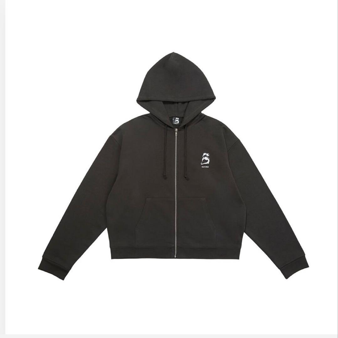 新品⭐︎ MILESixTONESパーカー SixTONES 2026