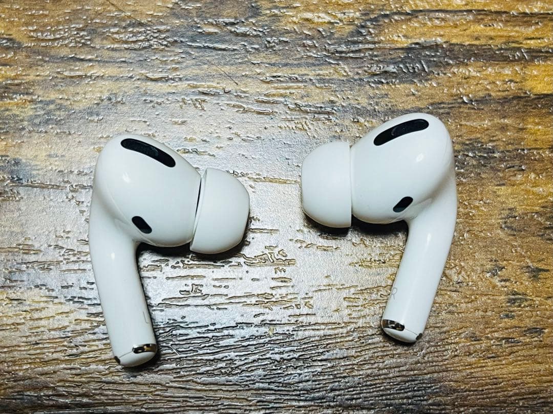 Apple純正 AirPods Pro 本体 初代 (第一世代)