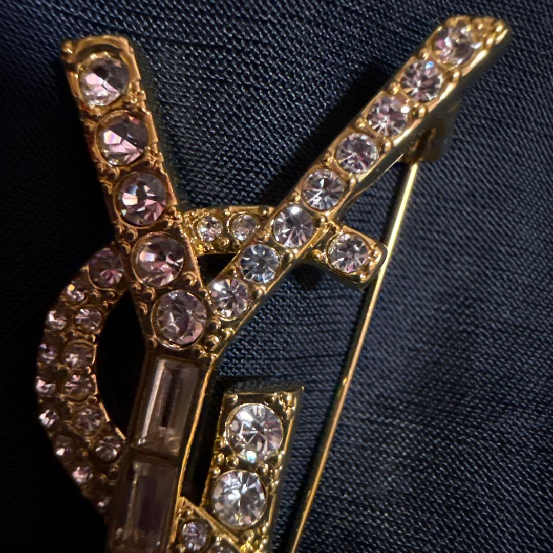 ブ*マ様 サンローラン♡ブローチ