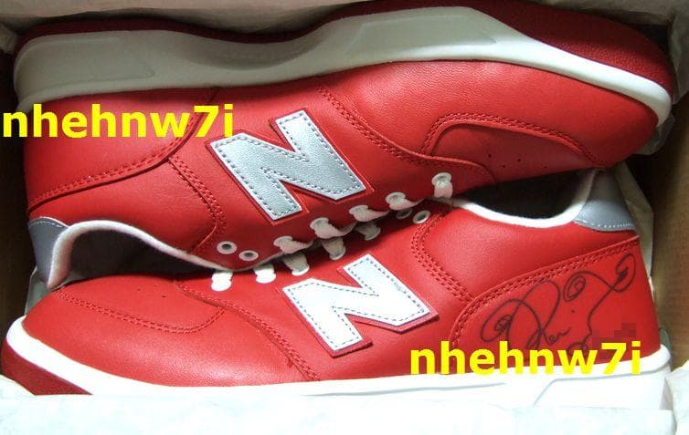 田中麗奈 直筆サイン入り ニューバランス T555-RD 限定300