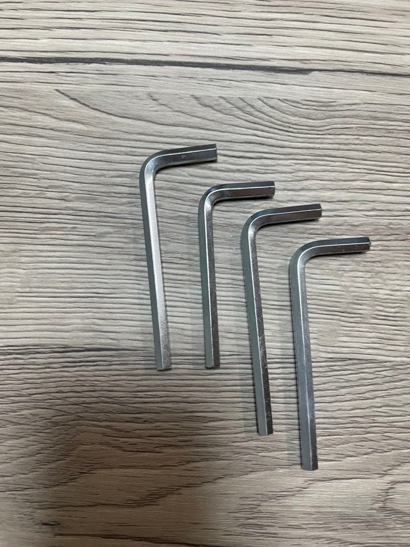 【引き取り限定】ダイニングテーブル 4点セット 140x80 cm