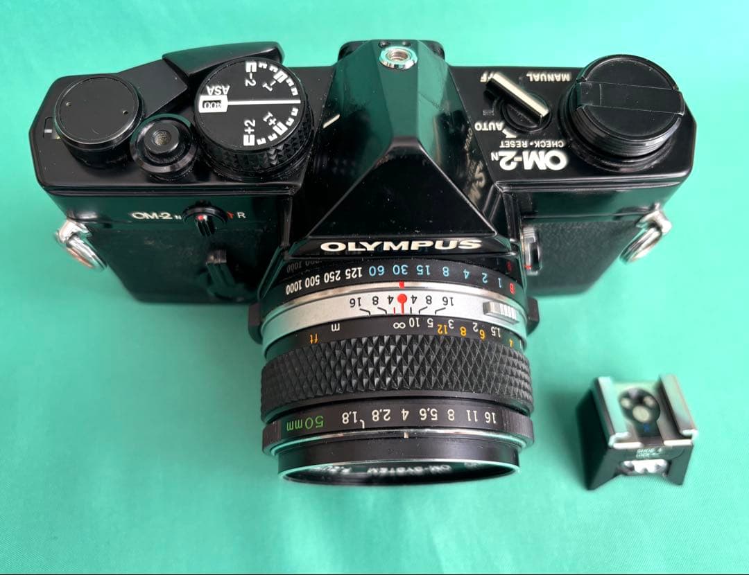 ★ OLYMPUS OM-2N BLACK + 標準レンズ 50mm