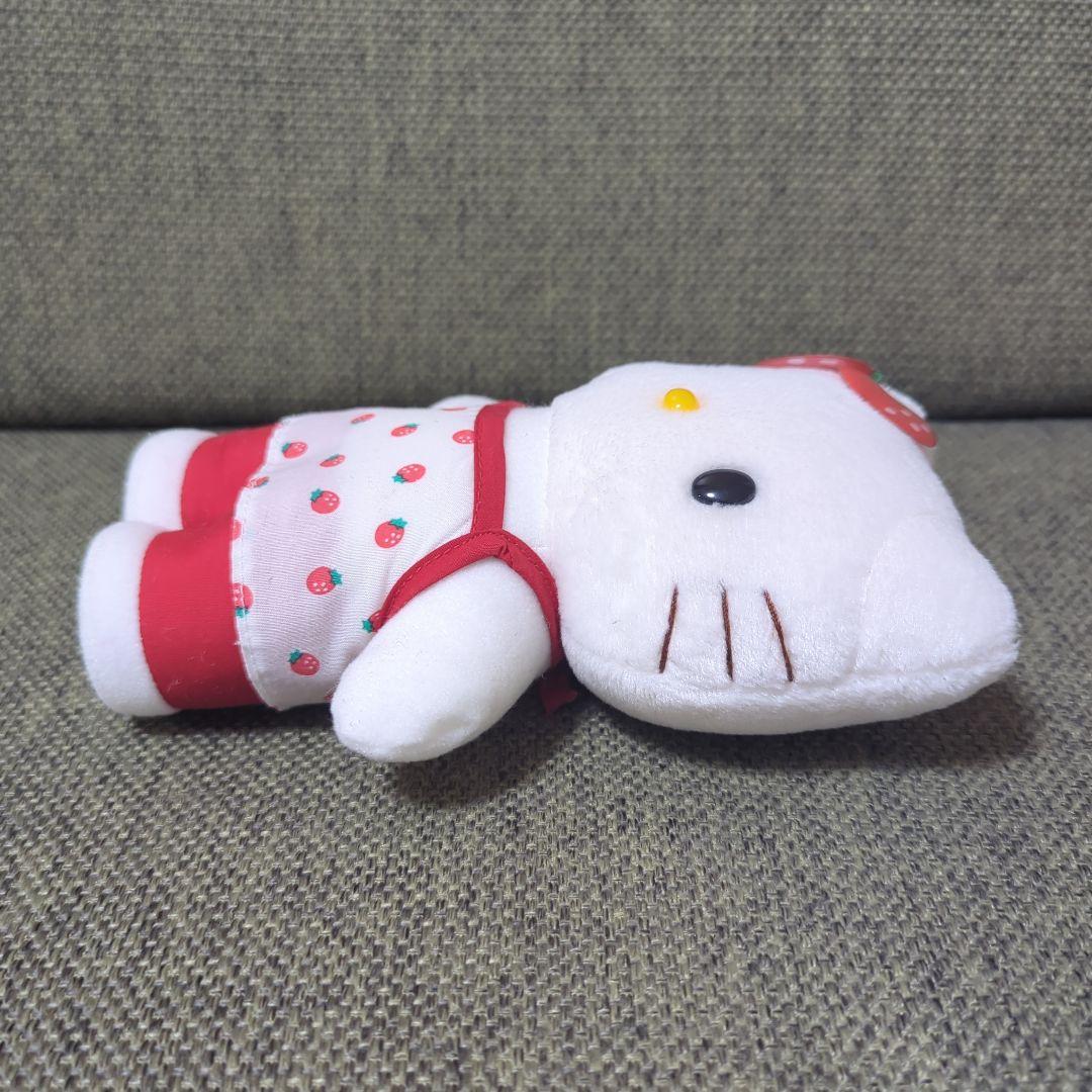 希少　ぬいぐるみ　サンリオ　ハローキティ　苺　キャミソール　イチゴ　2002年