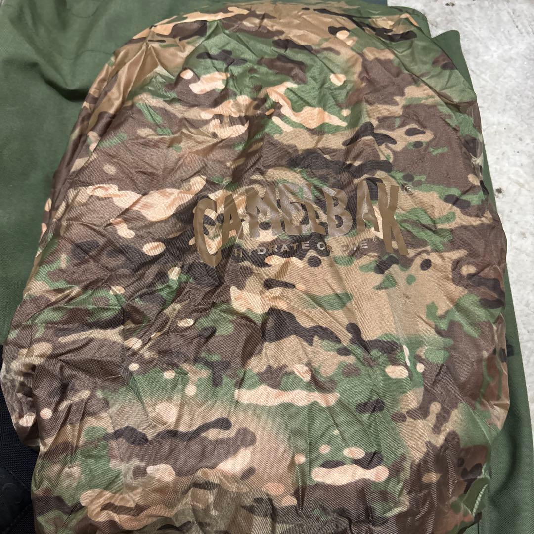 米軍放出品 CAMELBAK製 キャメルバック 黒 ハイドレーション USN