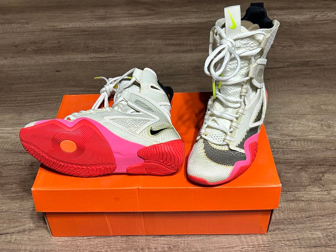 NIKEナイキハイパーko2ニューリミテッド　東京オリンピックカラー⭐︎未使用品⭐︎