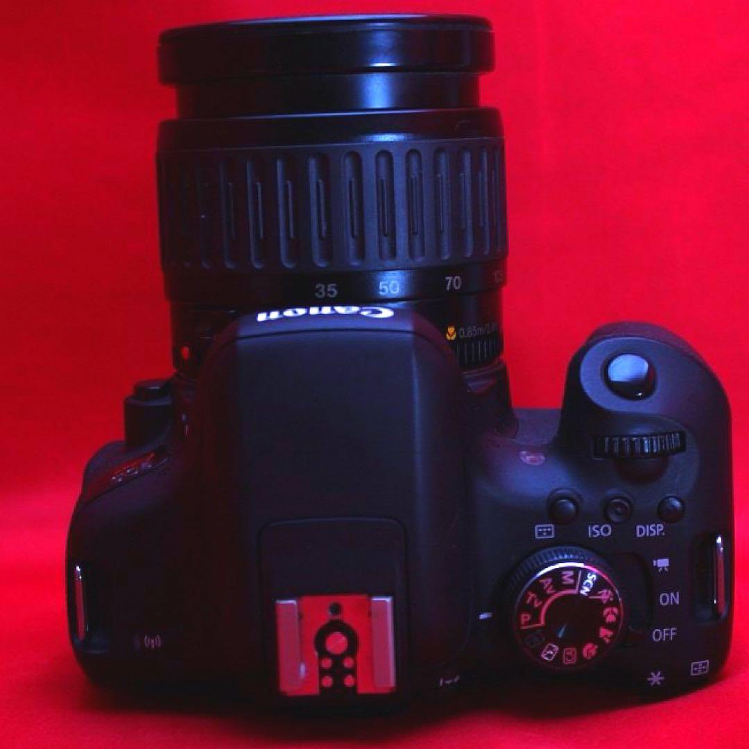 ⭐️超人気機種⭐️ Canon Kiss x8i ダブルレンズ　初心者オススメ