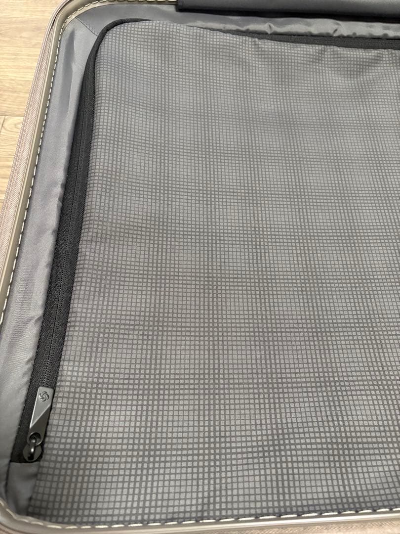 サムソナイト Samsonite スピナー69 スーツケース 68Ｌ美品