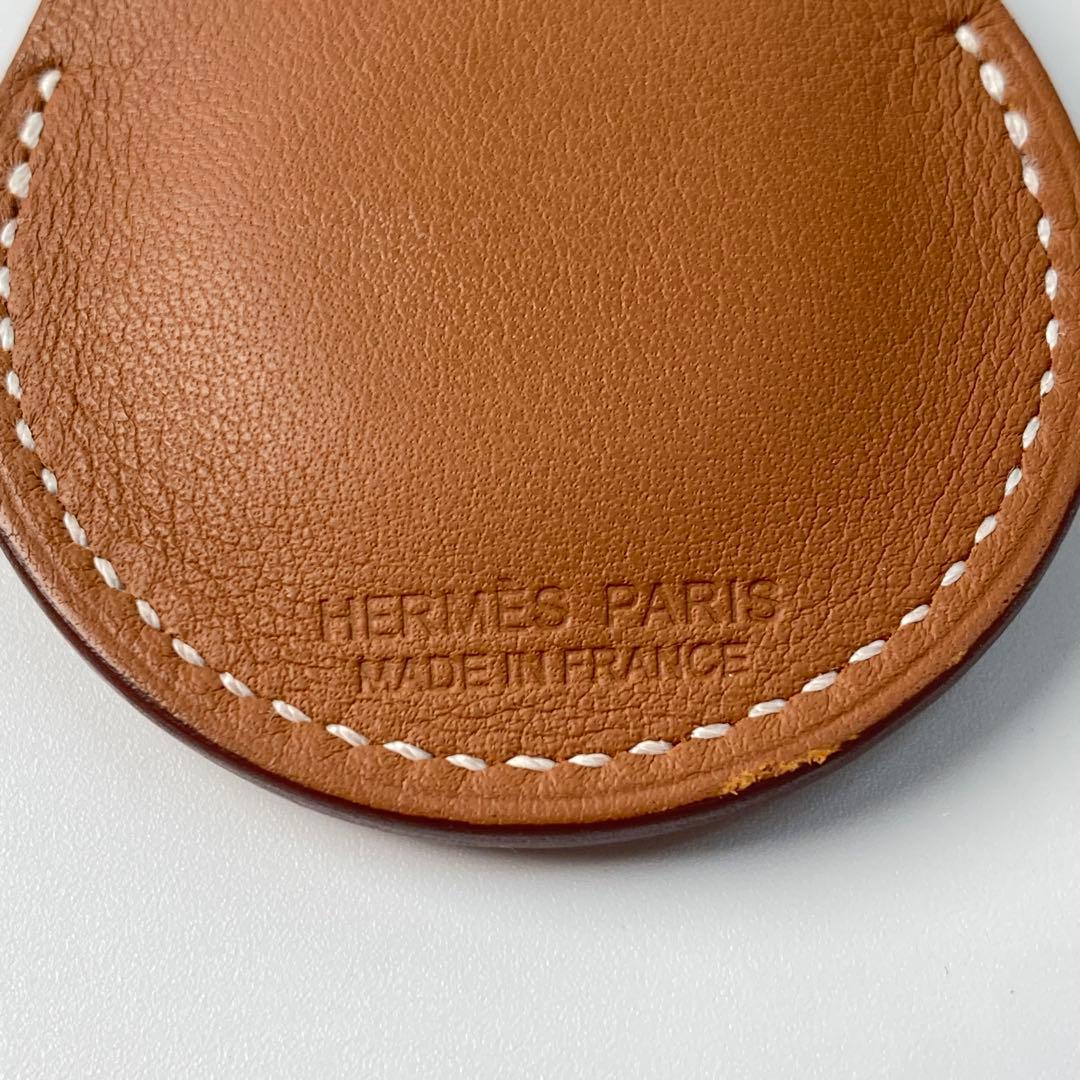 美品 エルメス HERMES AirTag モバイルアクセサリー ブラウン