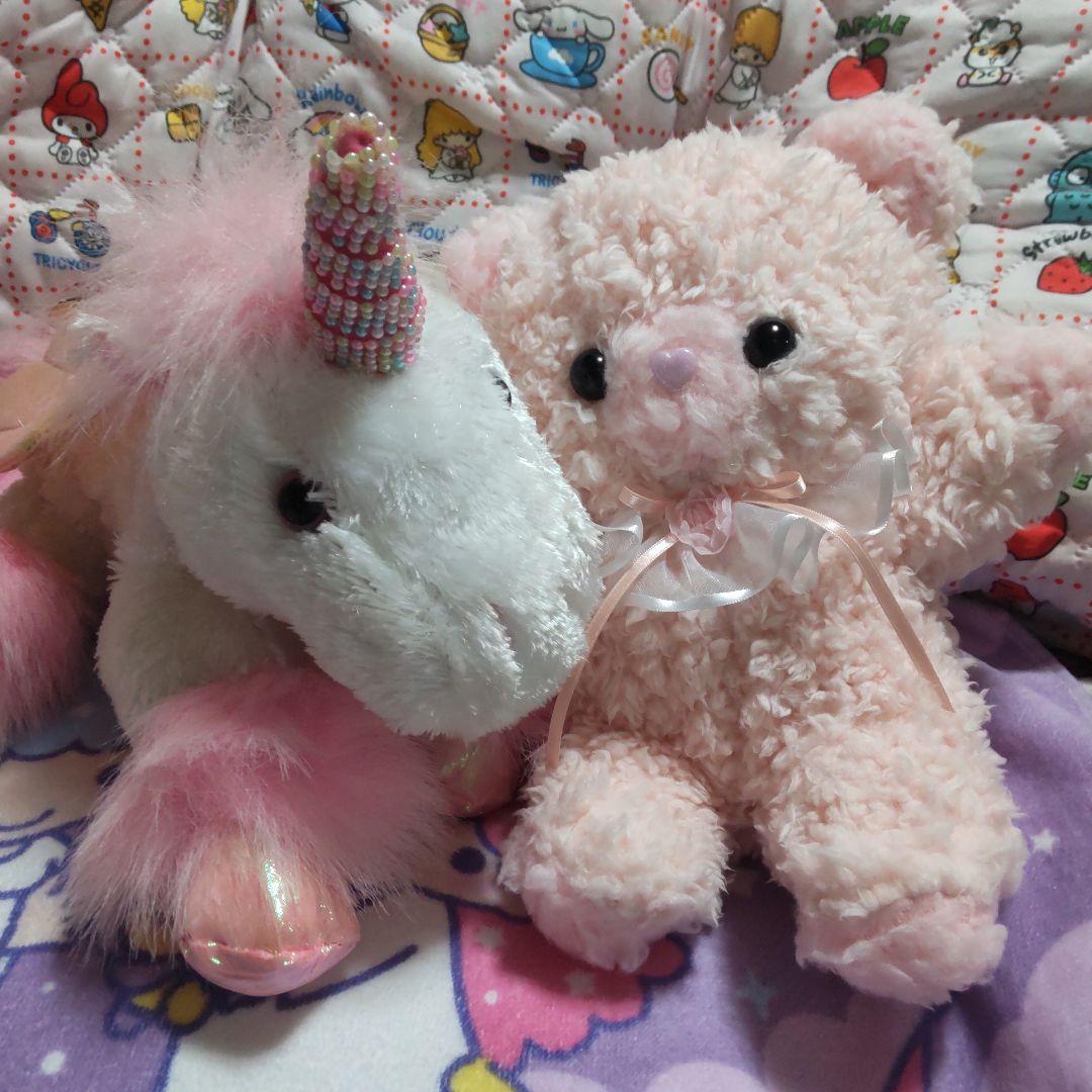 ピンクのリボン付きクマのぬいぐるみ ファンシーわたあめくまちゃん