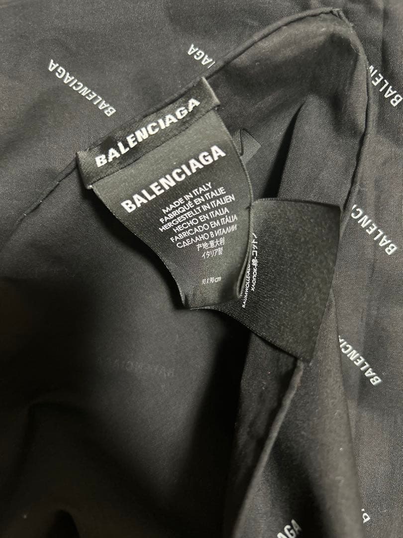 BALENCIAGA ブラック バンダナ