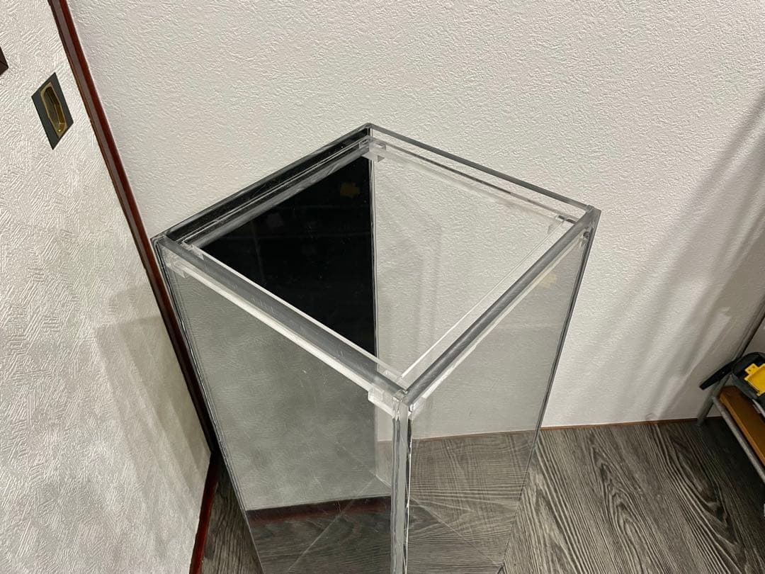 アクリル水槽　縦型　30cm アクアリウム