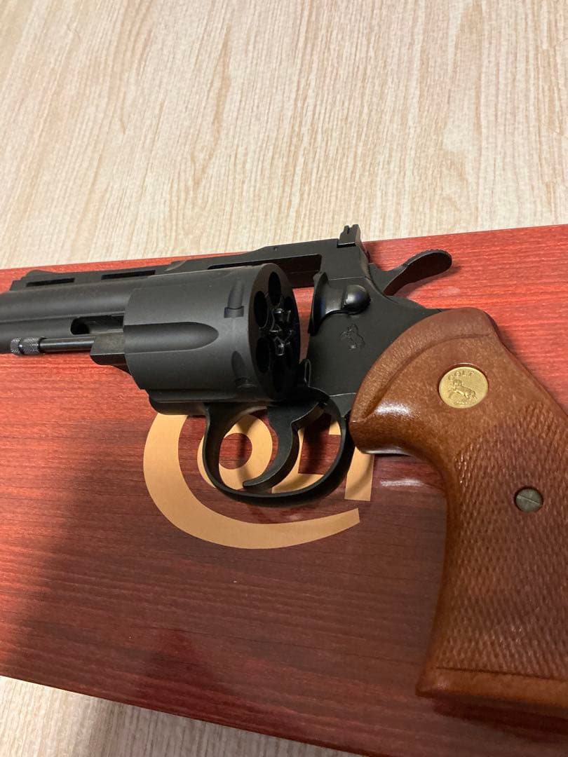 タナカ コルトパイソン.357マグナム 4インチ Rモデル ヘビーウェイト