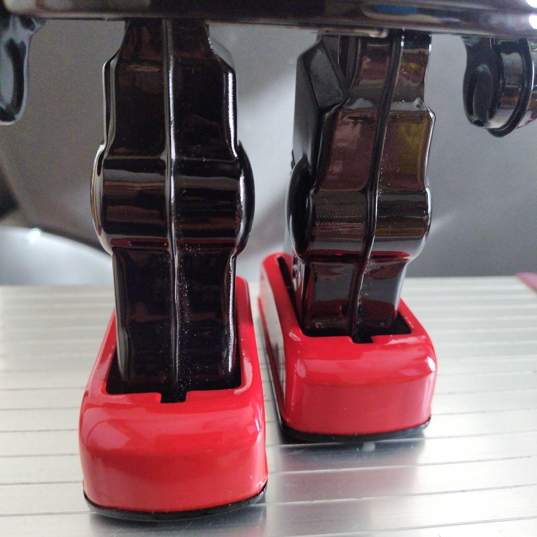 メタルハウス ブリキテレビロボット