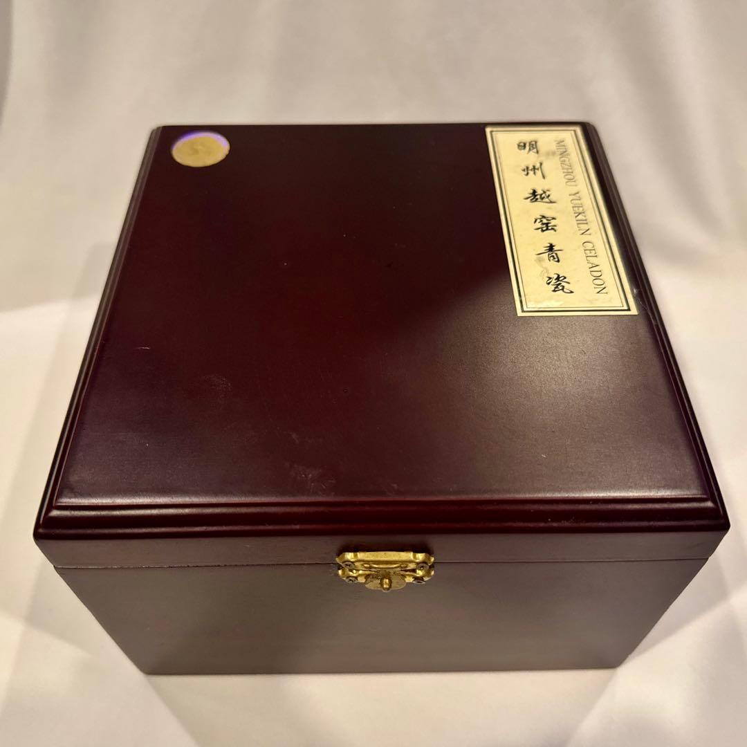 中国美術 明州越窯青磁 蟹 飾り壺 カニ 花瓶 花器 花入 青磁器 古美術品