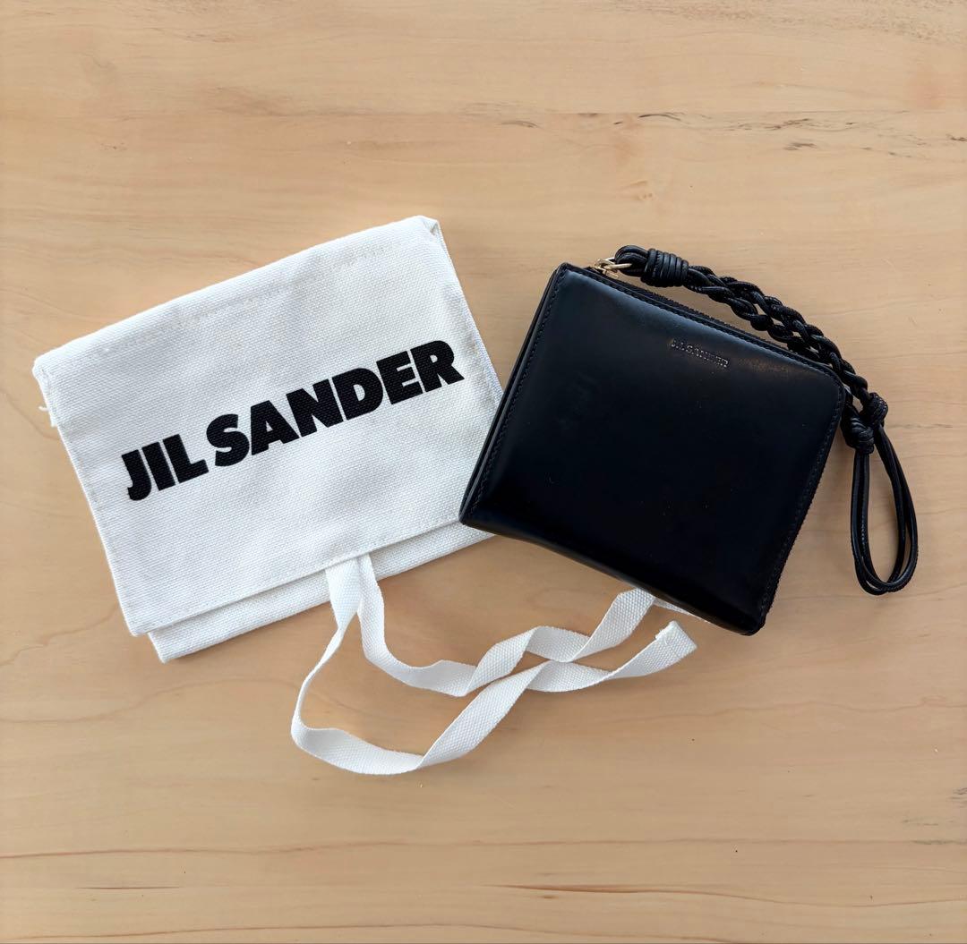 い*︎様 【早い者勝ち】JIL SANDER ブラックレザータングル財布
