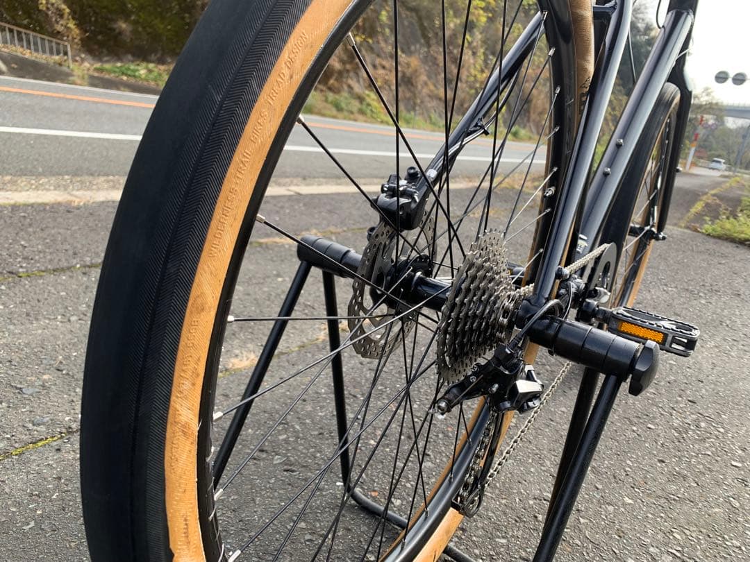 【即乘】送料無料 corratec 油圧式ディスクブレークロスバイク SHAPE