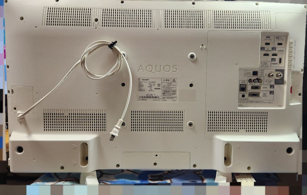 りょう【超極美品】 AQUOS 40型 LC-40W35 人気ホワイト