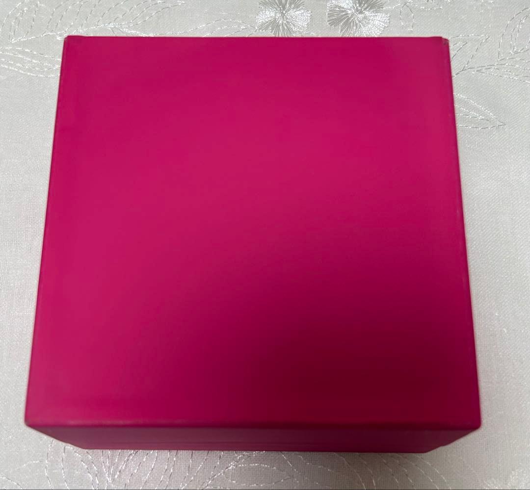 USJ コズミックハートコンパクト　チャームウォッチ