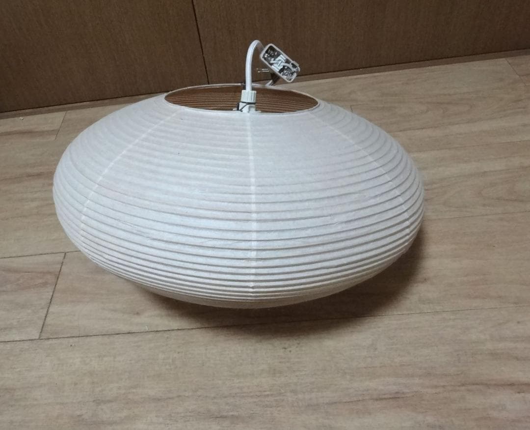 isamu noguchi イサムノグチ　akari 照明　電気