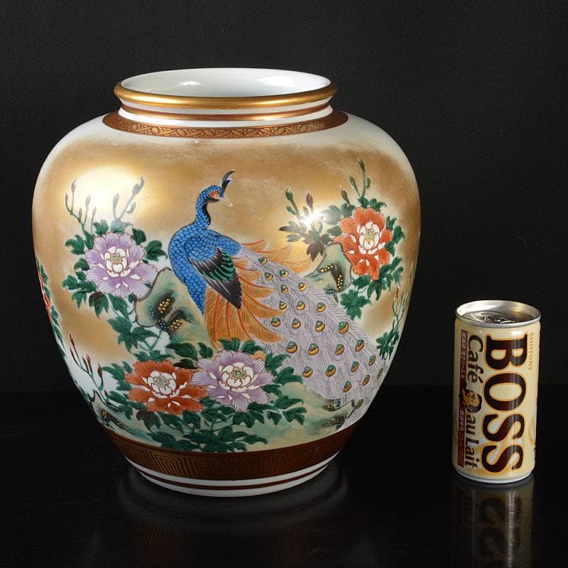 九谷焼　仲田錦玉作　色絵金彩牡丹孔雀文壷　花瓶　V　5818C