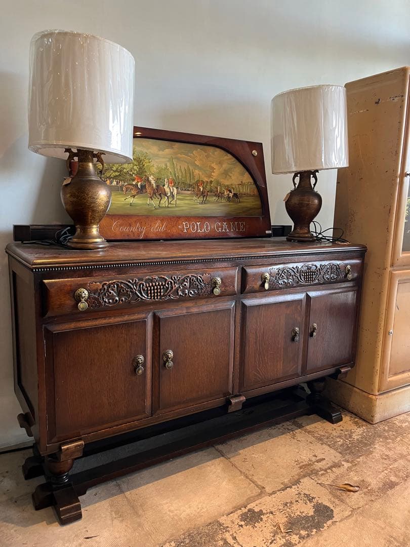 イギリス　アンティークキャビネット