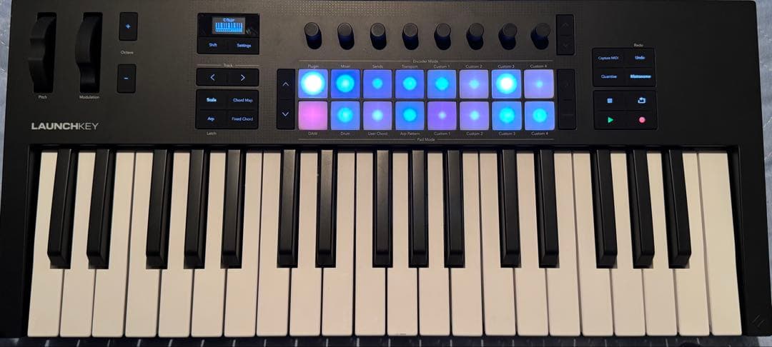 NOVATION Launchkey 37 MK4 MIDIキーボード 送料無料
