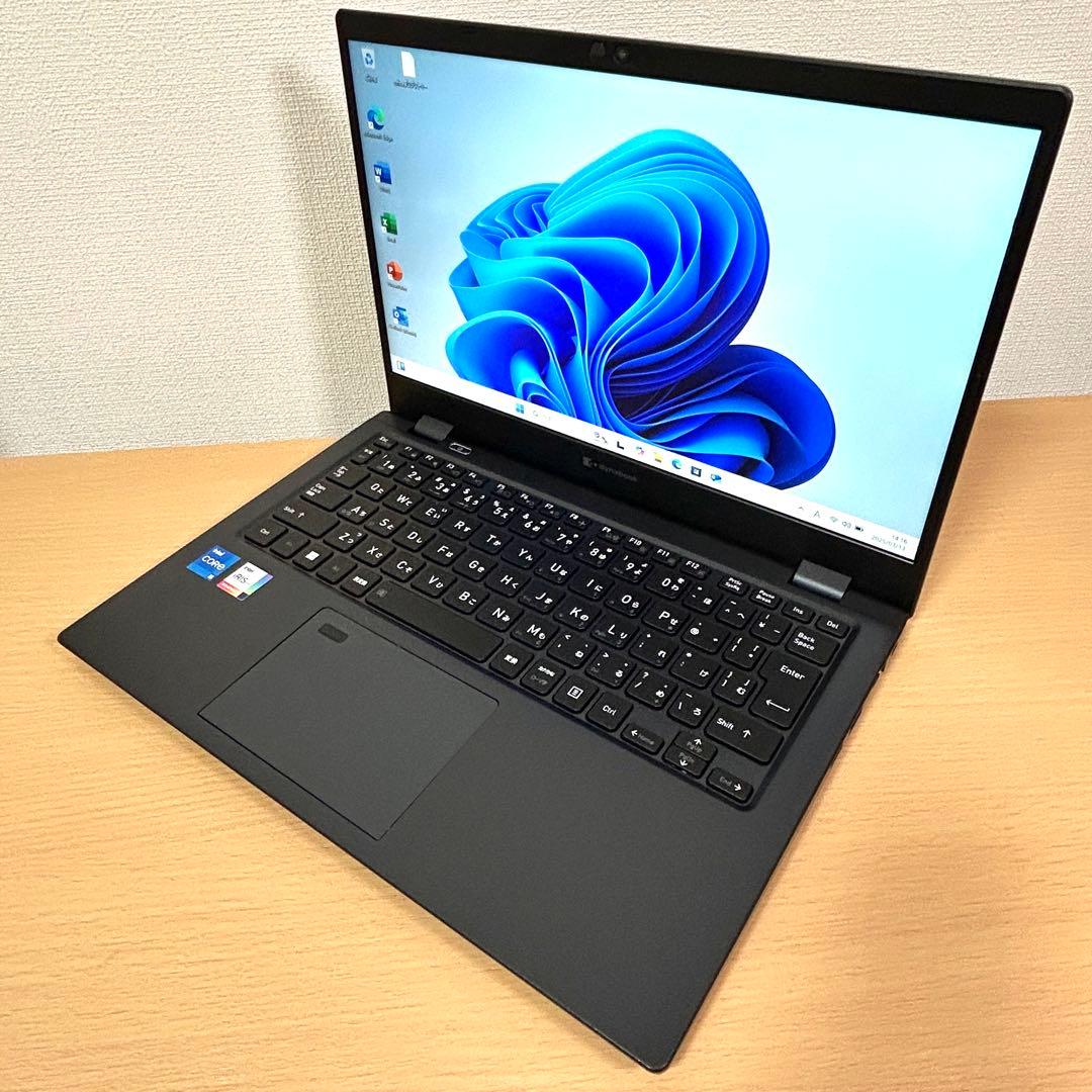 美品 東芝 dynabook G83/KW 512GB 16GB 第12世代
