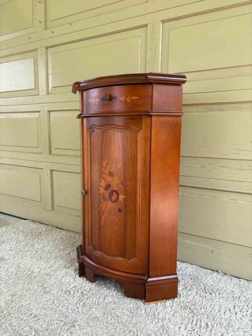 【イタリア製 象嵌細工 コーナーキャビネット】アンティーク調 インテリア家具