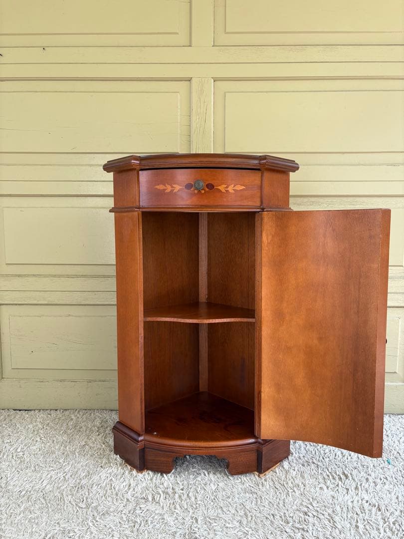 【イタリア製 象嵌細工 コーナーキャビネット】アンティーク調 インテリア家具