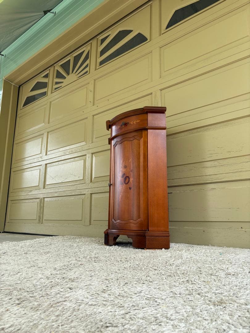 【イタリア製 象嵌細工 コーナーキャビネット】アンティーク調 インテリア家具