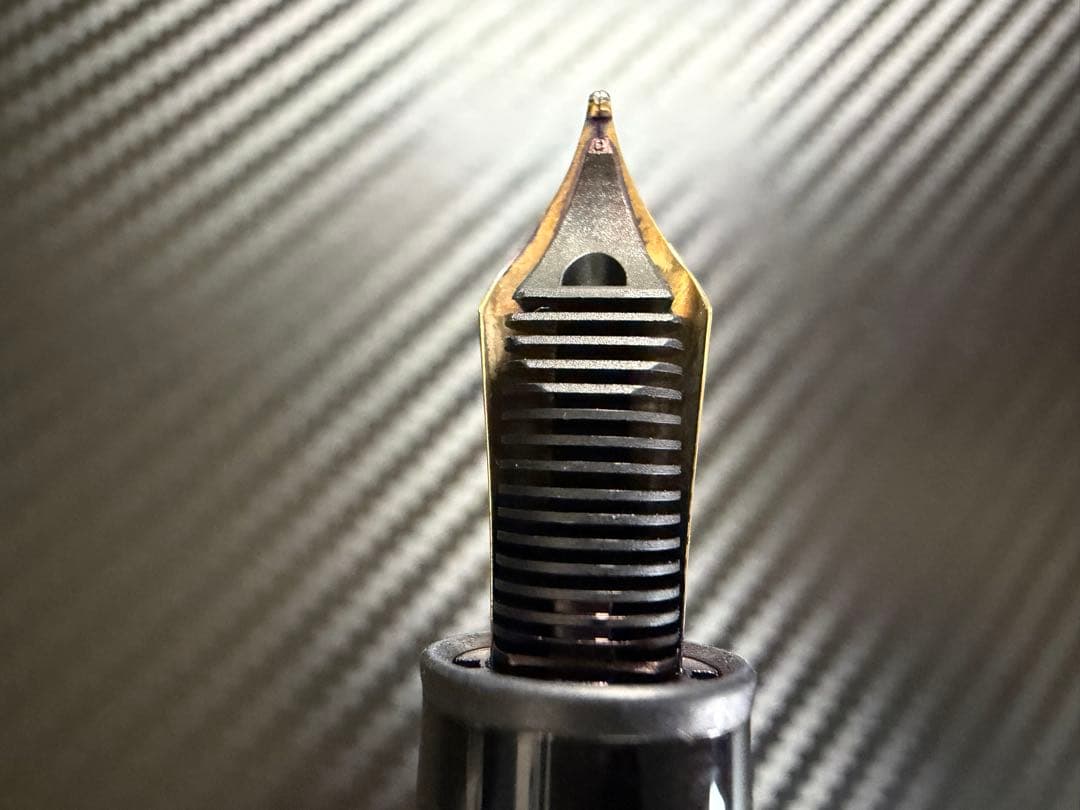 未使用に近い モンブラン ル・グラン P146 プラチナライン M 中字 万年筆