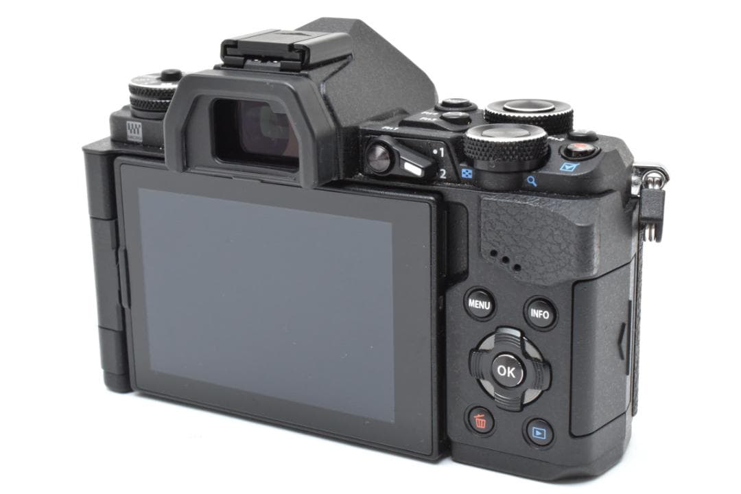 美品 OLYMPUS OM-D E-M5 Mark II ボディ 1379