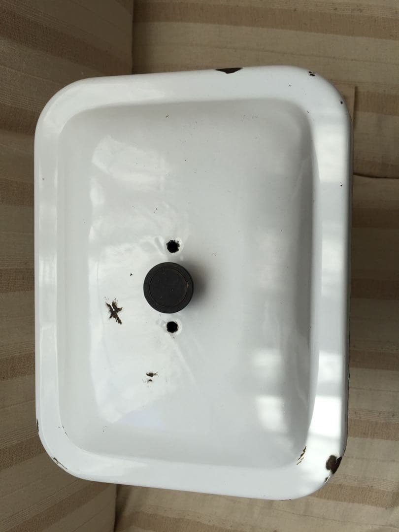 アンティークブレッド缶