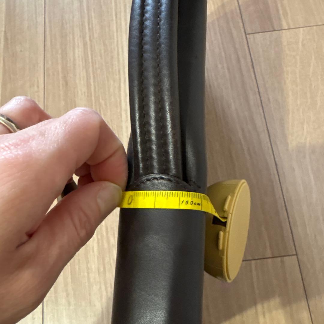 Bottega Veneta ダークブラウンレザービジネスバッグ