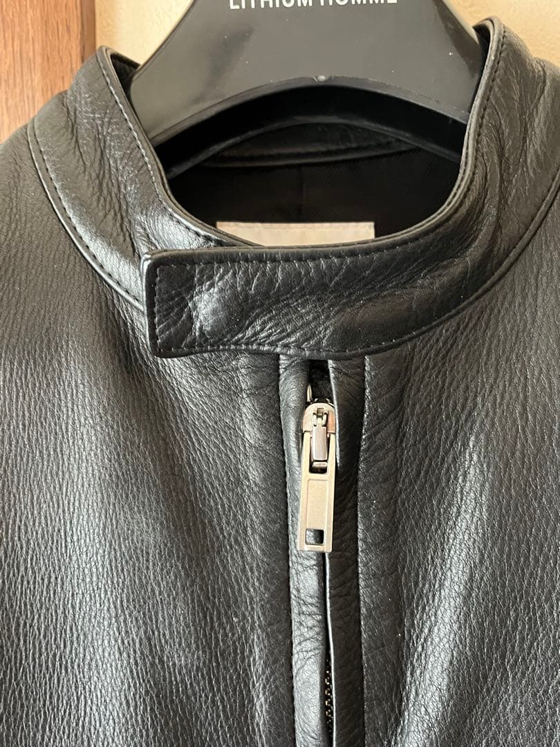 リチュウムオム　シングルライダース 美品　専用ハンガー付き