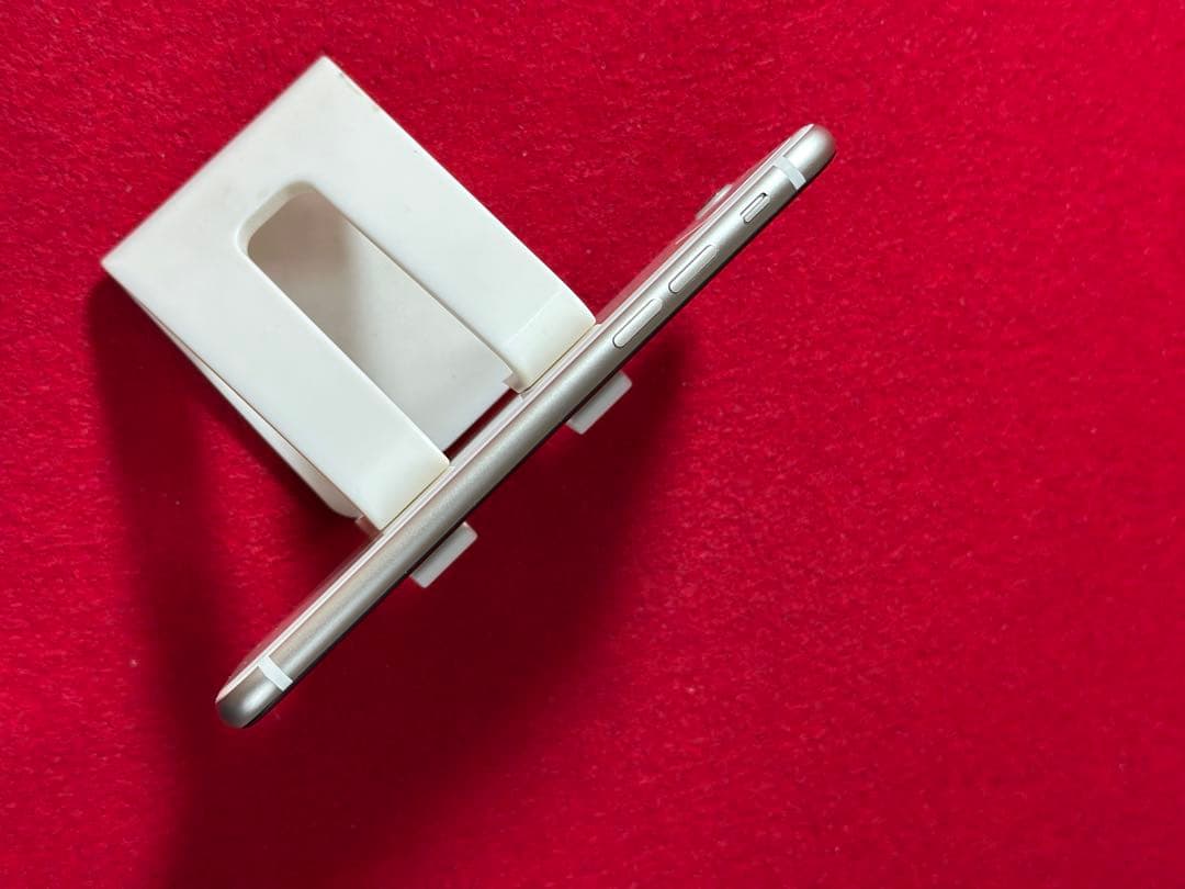 【5337】iPhone SE3第3世代スターライト 128GB simフリー