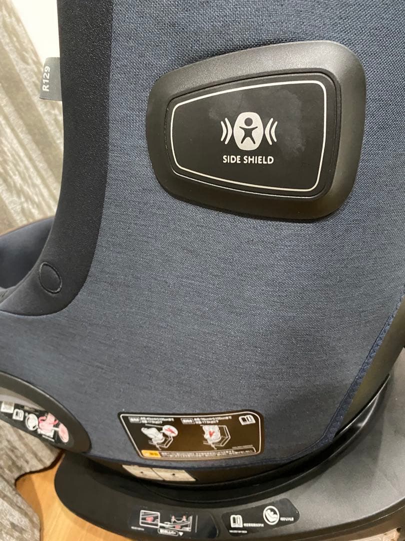 バ*ト様 極美品！アップリカ　Aprica　クルリラビッテエックス　R129適合