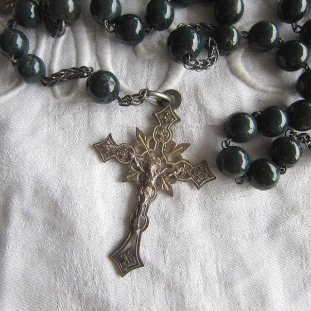 フランスアンティーク 純銀製 ロザリオ 透彫 革ケース付