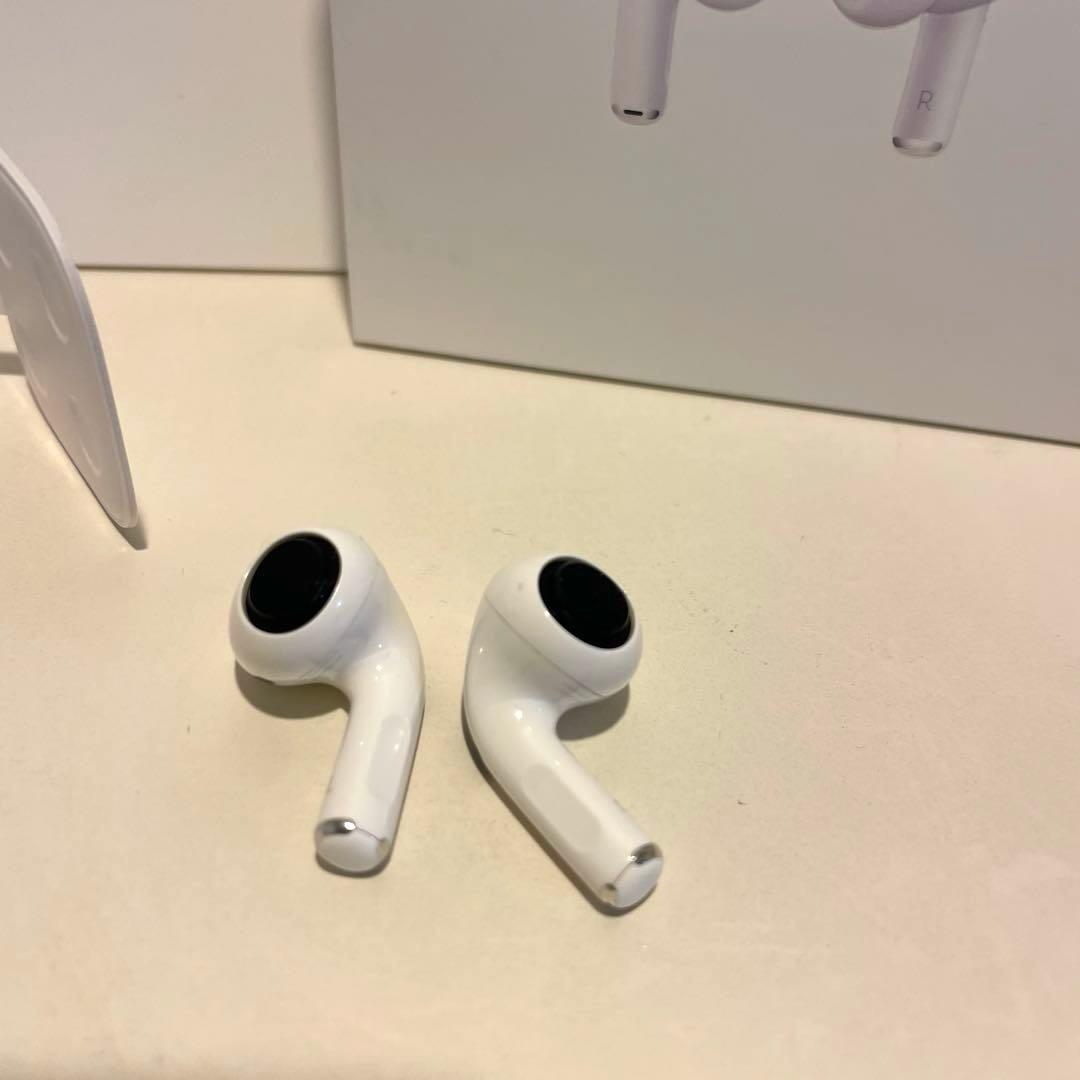【AirPods Pro 第1世代 】本体 ホワイト 充電ケース付き