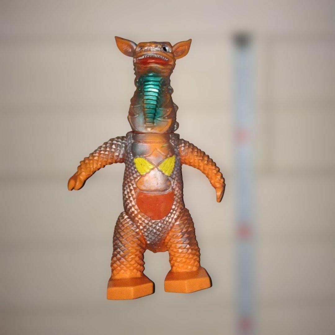 ウルトラマンシリーズ 　ギャンゴ　怪獣ソフビフィギュア