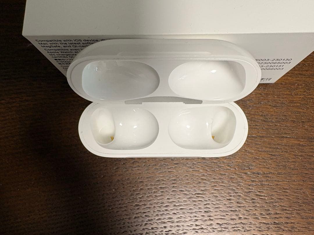 AirPods Pro（第2世代） 動作確認済み イヤーピース未使用あり